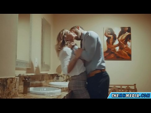 ❤️ When a busty blonde seduces you in a public toilet ❌ Porno fb at en-gb.com-porn-mz.ru ❌❤